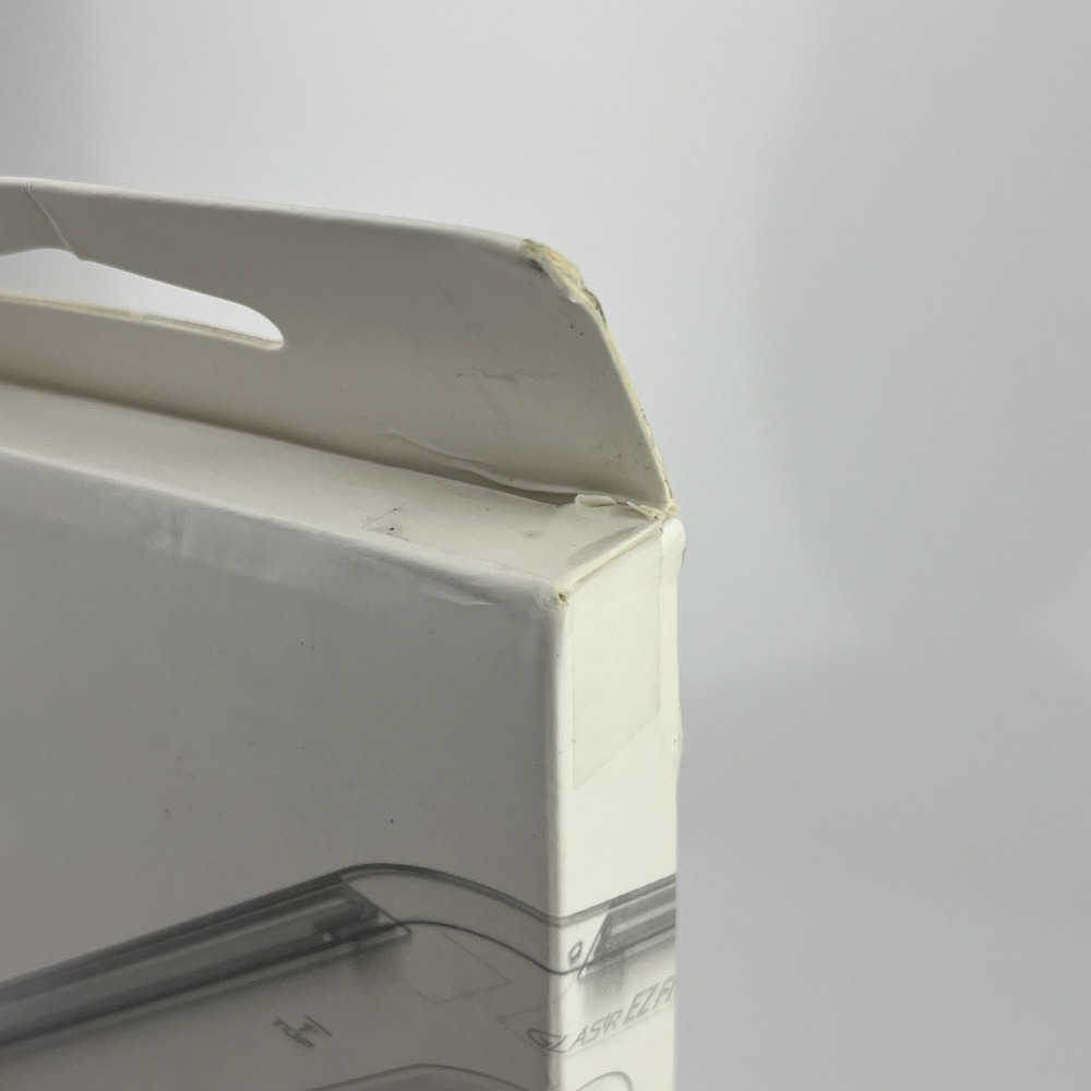 Spigen‎ GLAStR Ez Fit iPhone Series Screen Protector (2 Pack) New in Box - Picture 7 of 7